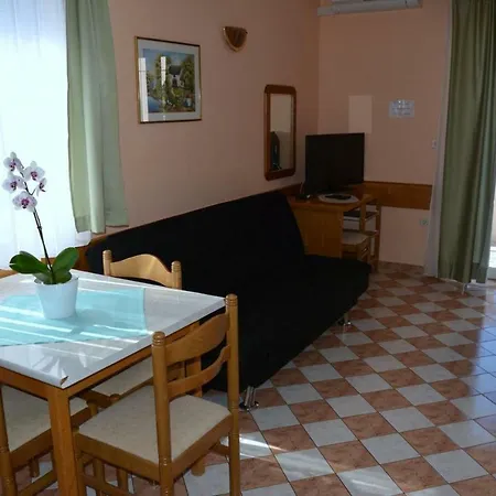 Marin * Vodice